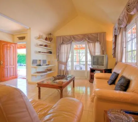 Casa Carmeno - 3 Bedroom - Heated Pool - Hot Tub - Short Walk To Beach Willa